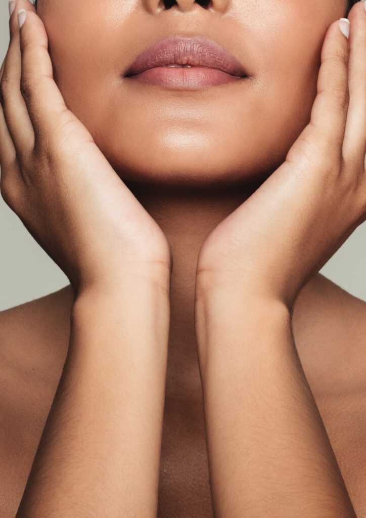 Stralende, gehydrateerde huid na Ultimate Glow & Renewal Facial – zichtbaar anti-aging effect